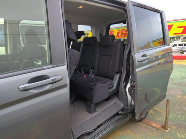 HONDA STEPWAGON 2012 Image 31