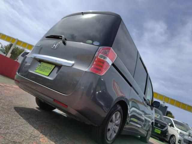HONDA STEPWAGON 2012 Image 31