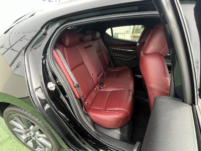 MAZDA 3 FASTBACK 2020 Image 31