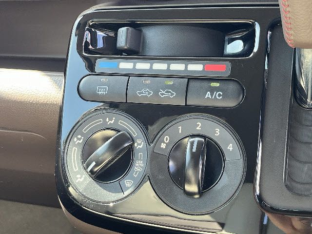 SUZUKI MR WAGON WIT 2015 Image 31