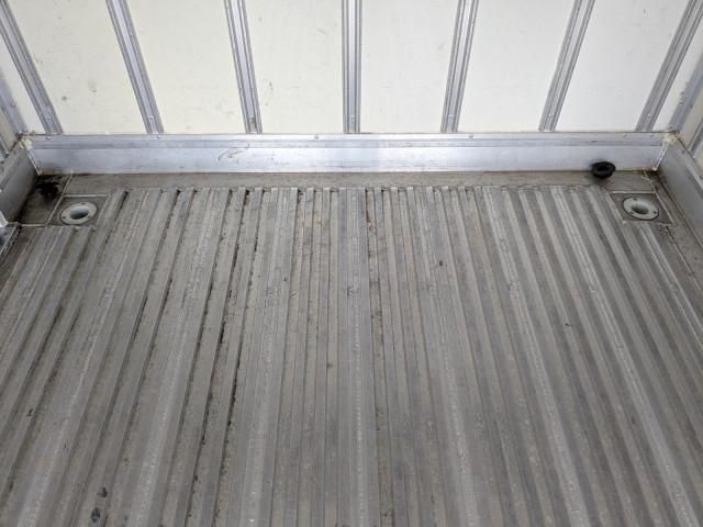 HINO DUTRO 2018 Image 31