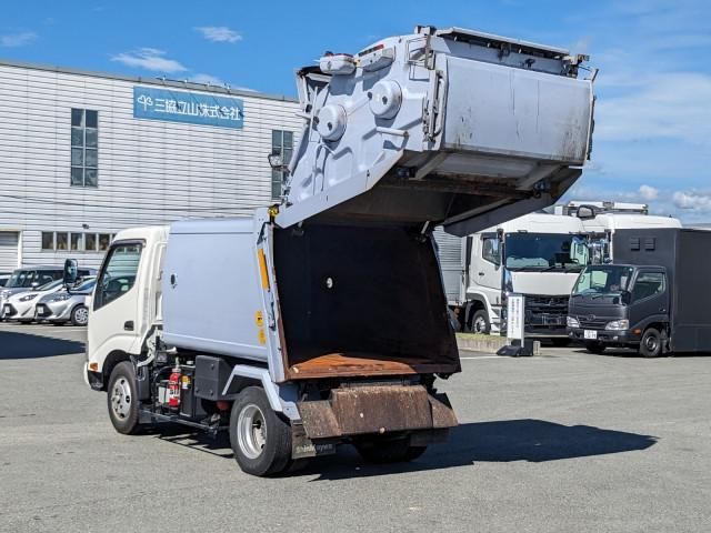 HINO DUTRO 2018 Image 31