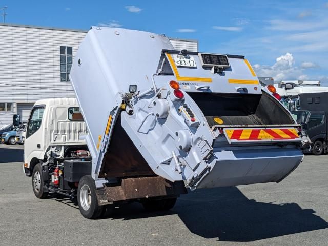 HINO DUTRO 2018 Image 31