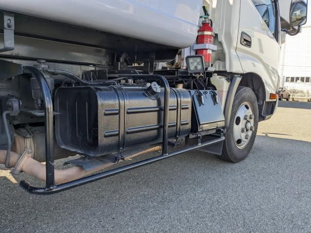 HINO DUTRO 2018 Image 31