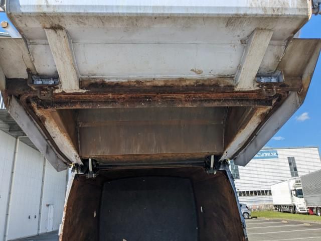 HINO DUTRO 2018 Image 31