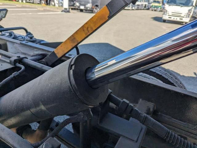 HINO DUTRO 2018 Image 31