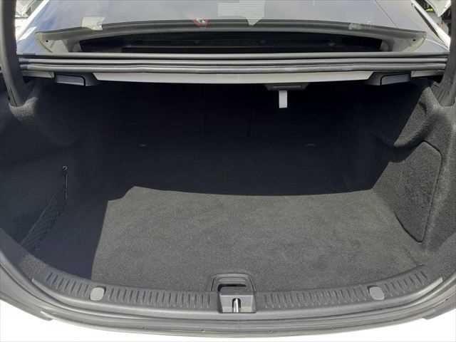 MERCEDES BENZ E CLAS 2016 Image 31