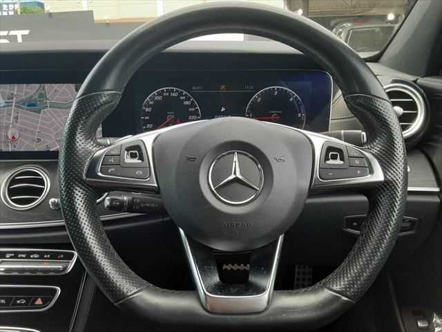 MERCEDES BENZ E CLAS 2016 Image 31