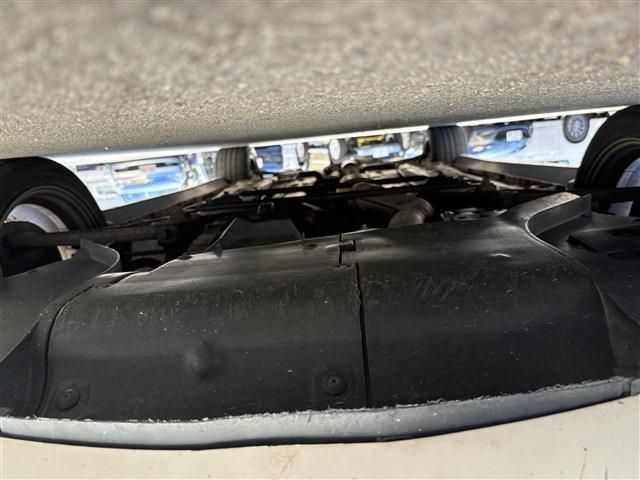 MITSUBISHI LANCER  4WD 2003 Image 31