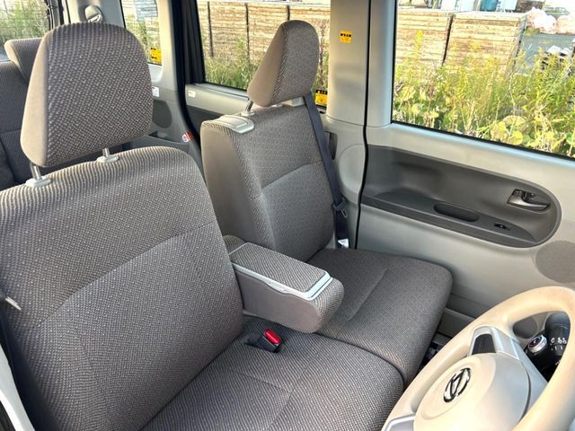 DAIHATSU TANTO 4WD 2018 Image 31