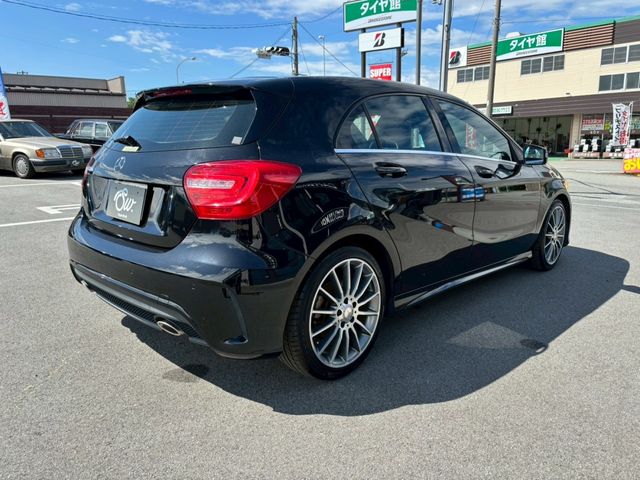 MERCEDES BENZ A CLAS 2015 Image 31