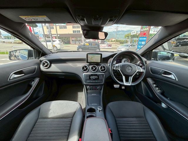 MERCEDES BENZ A CLAS 2015 Image 31