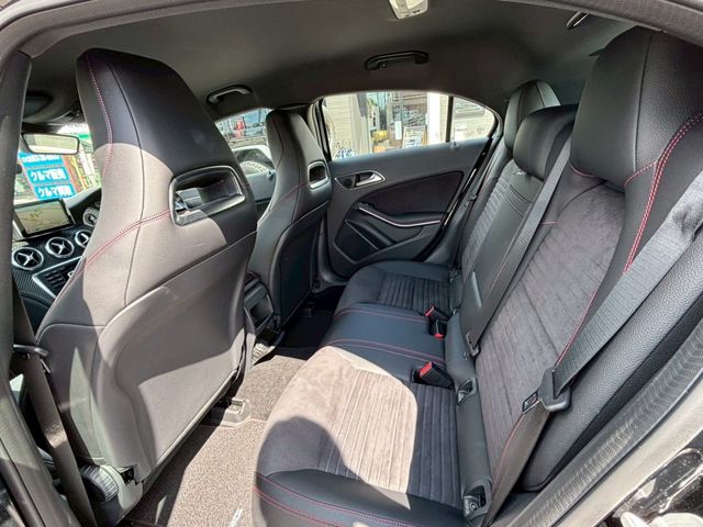 MERCEDES BENZ A CLAS 2015 Image 31