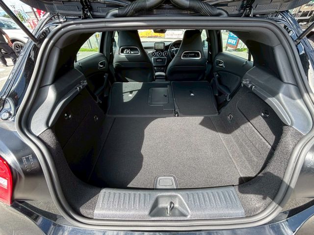 MERCEDES BENZ A CLAS 2015 Image 31