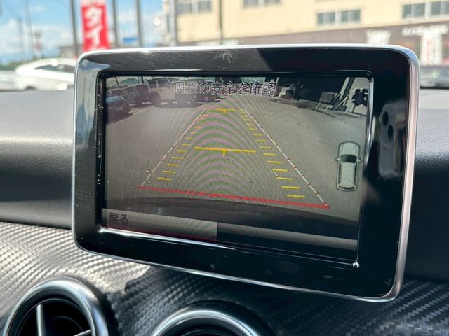 MERCEDES BENZ A CLAS 2015 Image 31