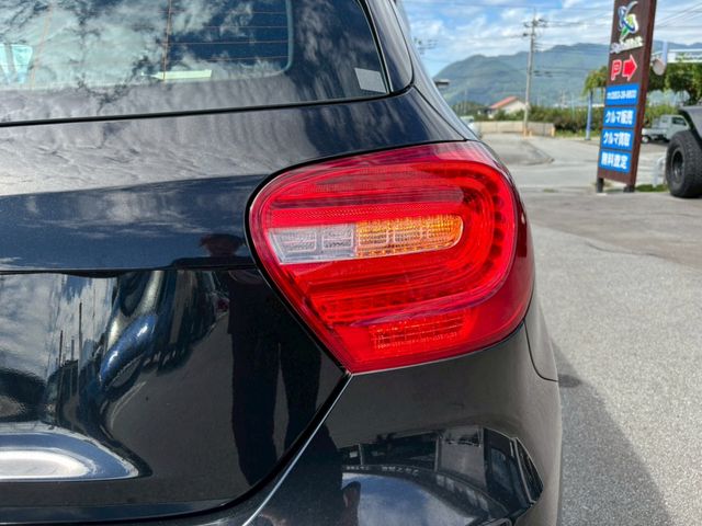 MERCEDES BENZ A CLAS 2015 Image 31