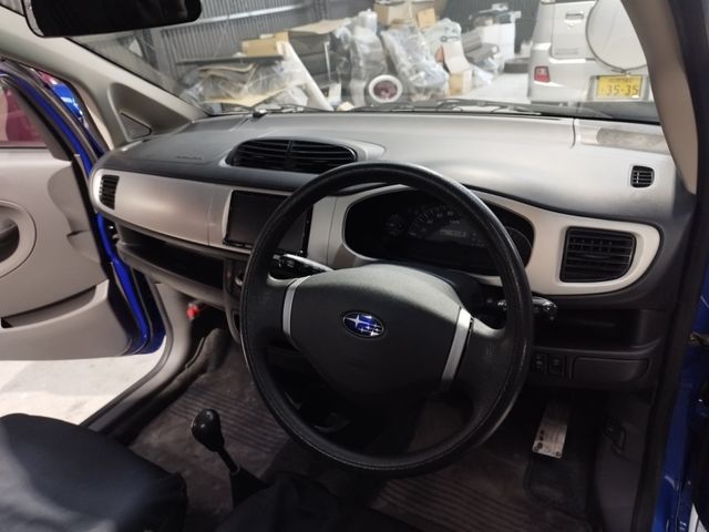 SUBARU R2 2004 Image 31