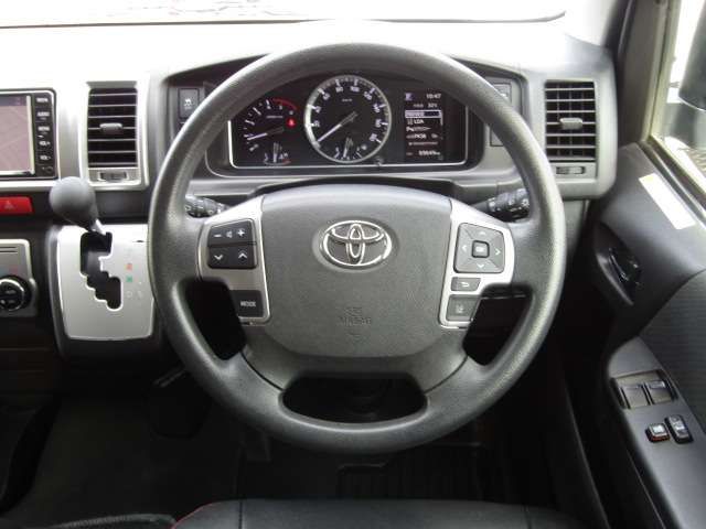 TOYOTA HIACE VAN 4WD 2021 Image 31