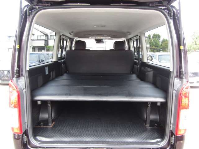TOYOTA HIACE VAN 4WD 2021 Image 31