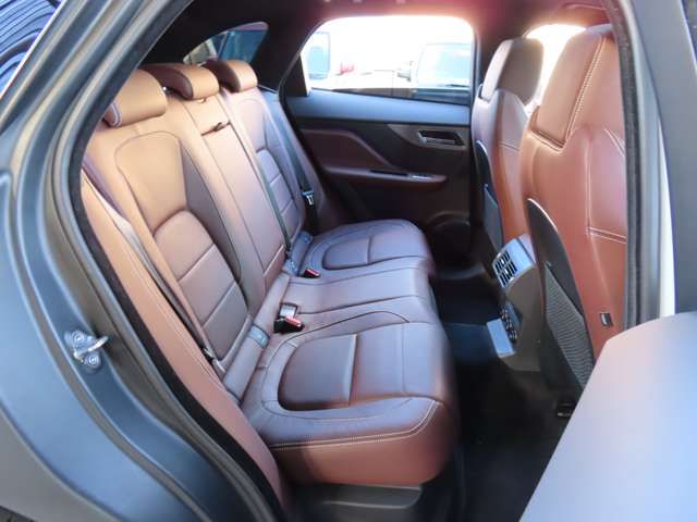 JAGUAR F-PACE 2017 Image 31