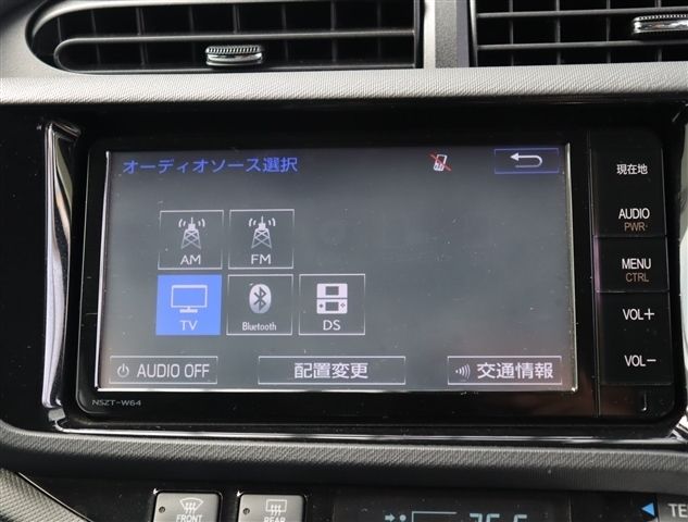 TOYOTA AQUA 2016 Image 31