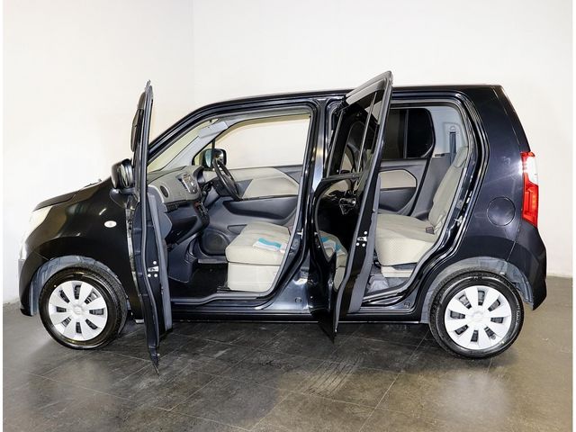 SUZUKI WAGON R 2014 Image 31