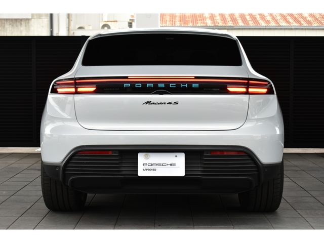 PORSCHE MACAN ELECTR 2025 Image 31