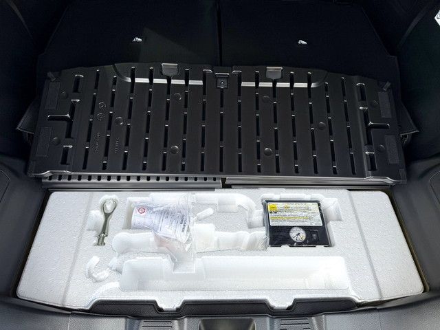 SUZUKI SPACIA GEAR 2024 Image 31