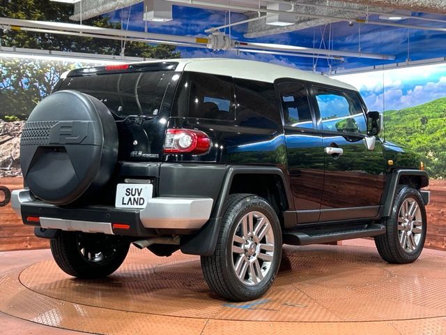 TOYOTA FJ CRUISER 4WD 2017 Image 31