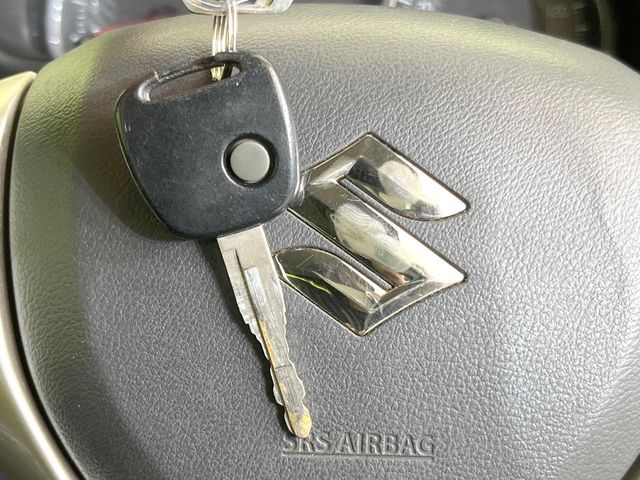 SUZUKI JIMNY 4WD 2016 Image 31