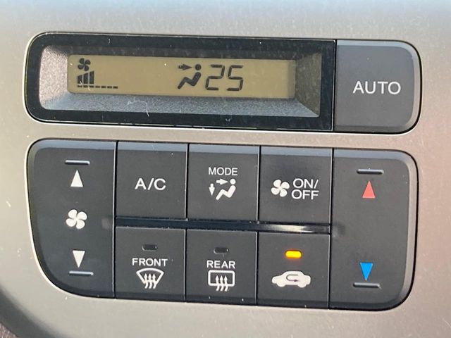 HONDA N-WGN CUSTOM 2014 Image 31