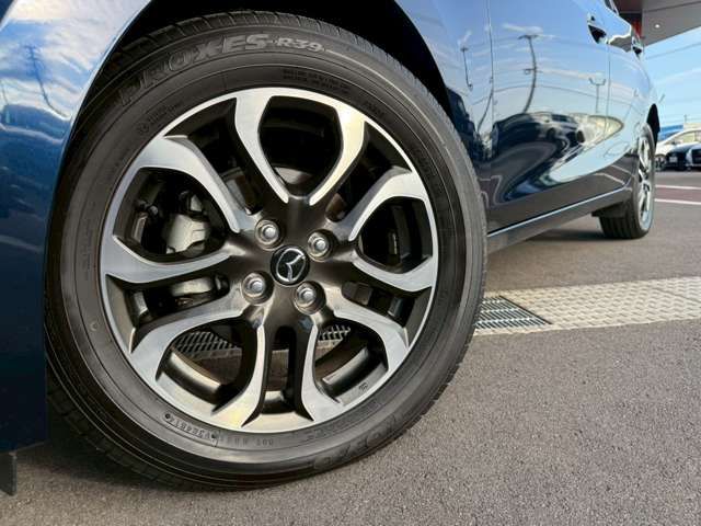 MAZDA DEMIO 2014 Image 31