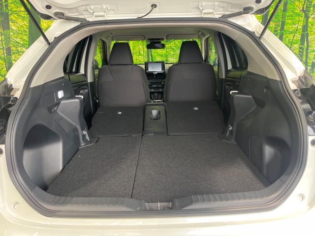 TOYOTA YARIS CROSS HYBRID 2020 Image 31