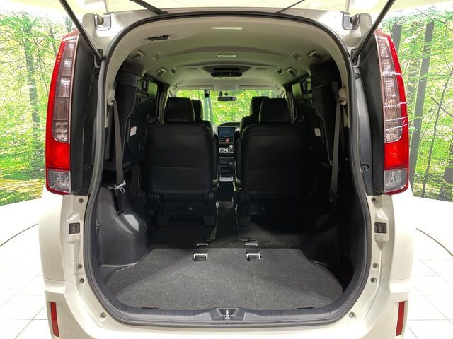 TOYOTA ESQUIRE HYBRID 2015 Image 31