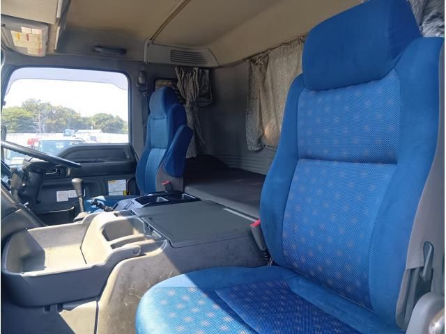 ISUZU GIGA 2016 Image 31