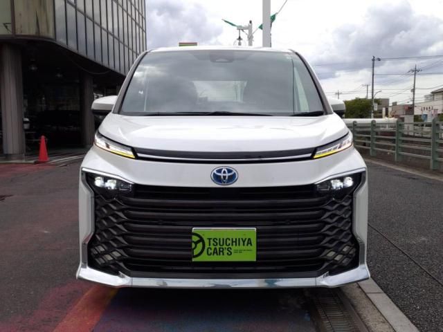 TOYOTA VOXY HYBRID 2022 Image 31