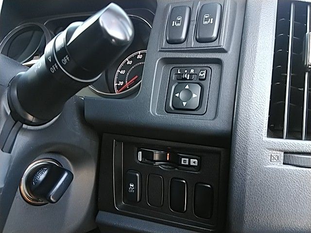 MITSUBISHI DELICA D:5 4WD 2016 Image 31