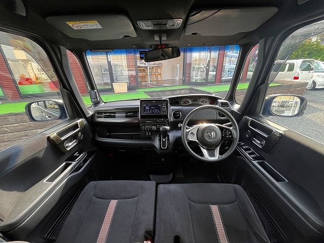 HONDA N BOX CUSTOM 2017 Image 31