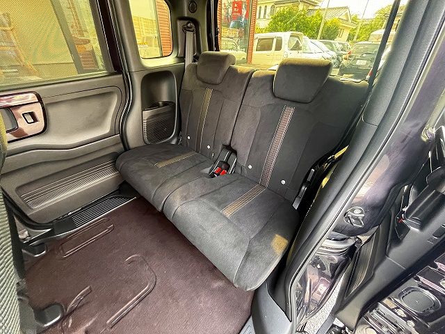 HONDA N BOX CUSTOM 2017 Image 31