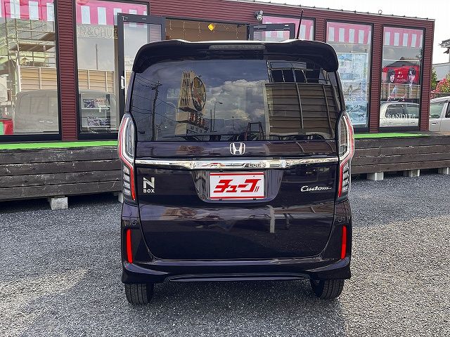HONDA N BOX CUSTOM 2017 Image 31