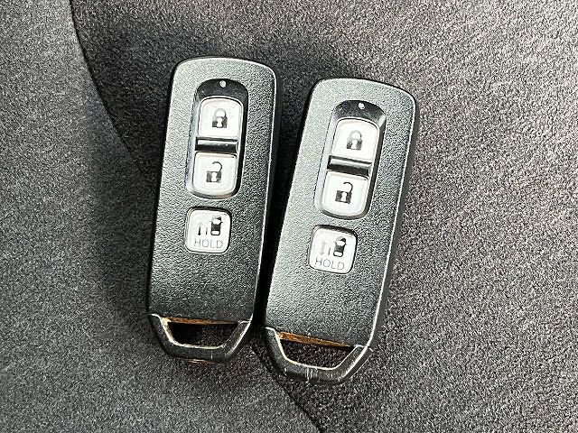 HONDA N BOX CUSTOM 2017 Image 31