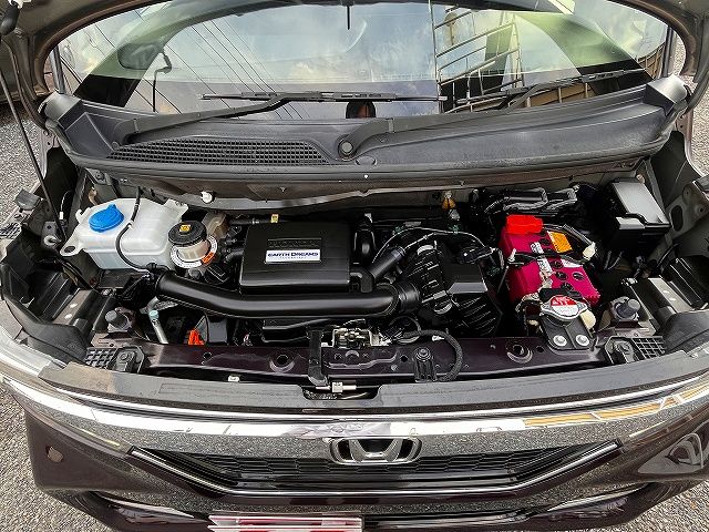 HONDA N BOX CUSTOM 2017 Image 31