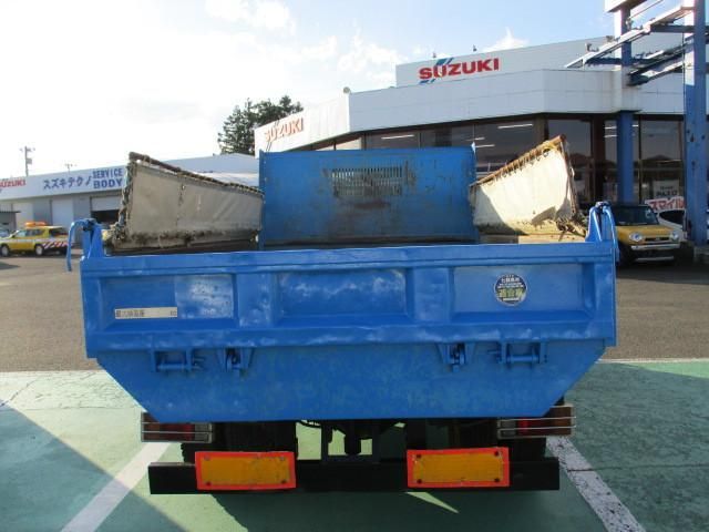 ISUZU ELF 2004 Image 31