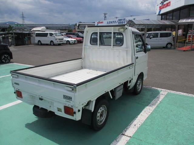 DAIHATSU HIJET TRUCK 4WD 2003 Image 31