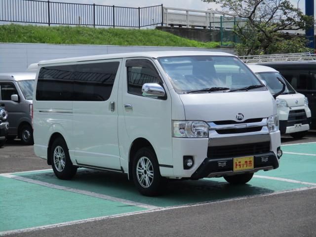 TOYOTA HIACE REGIUS WGN 4WD 2018 Image 31