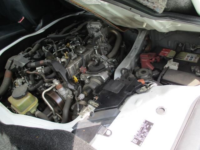 TOYOTA HIACE REGIUS WGN 4WD 2018 Image 31