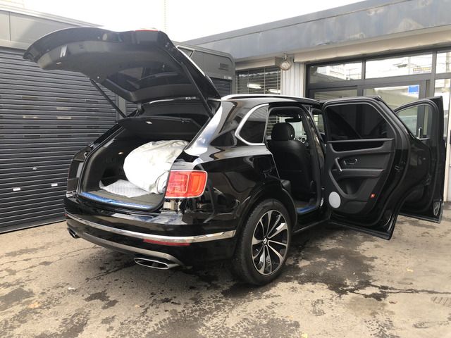 BENTLEY BENTAYGA 2018 Image 31