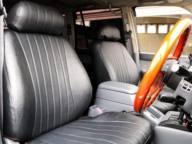 TOYOTA LANDCRUISER VAN 1996 Image 31