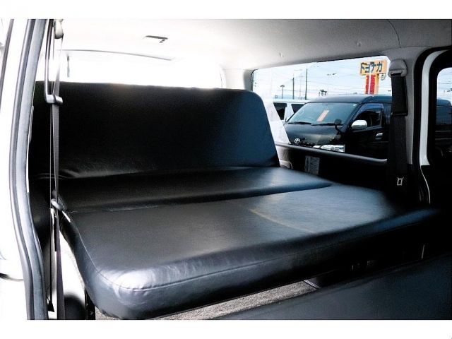 TOYOTA HIACE VAN 2WD 2016 Image 31