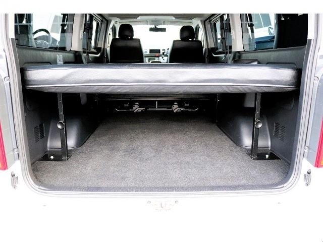 TOYOTA HIACE VAN 2WD 2016 Image 31